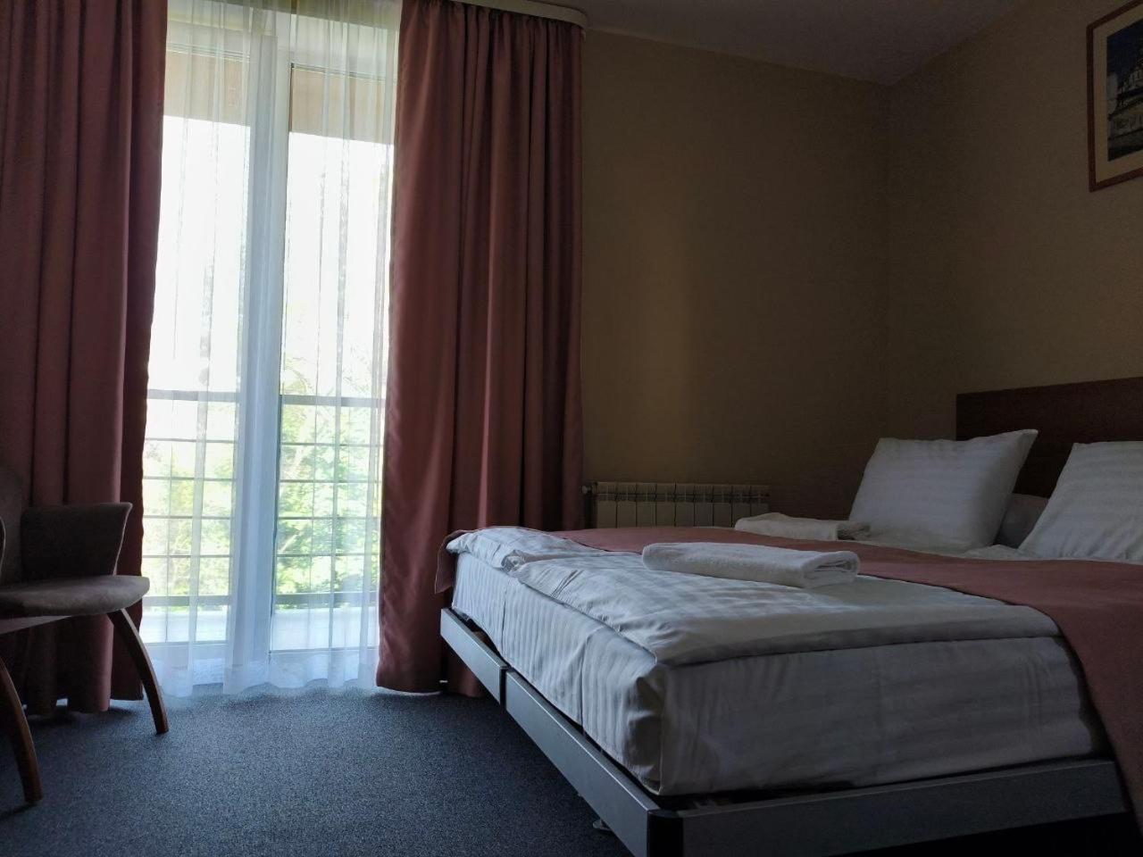 Hotel Express Корпус 2 Kiev Extérieur photo